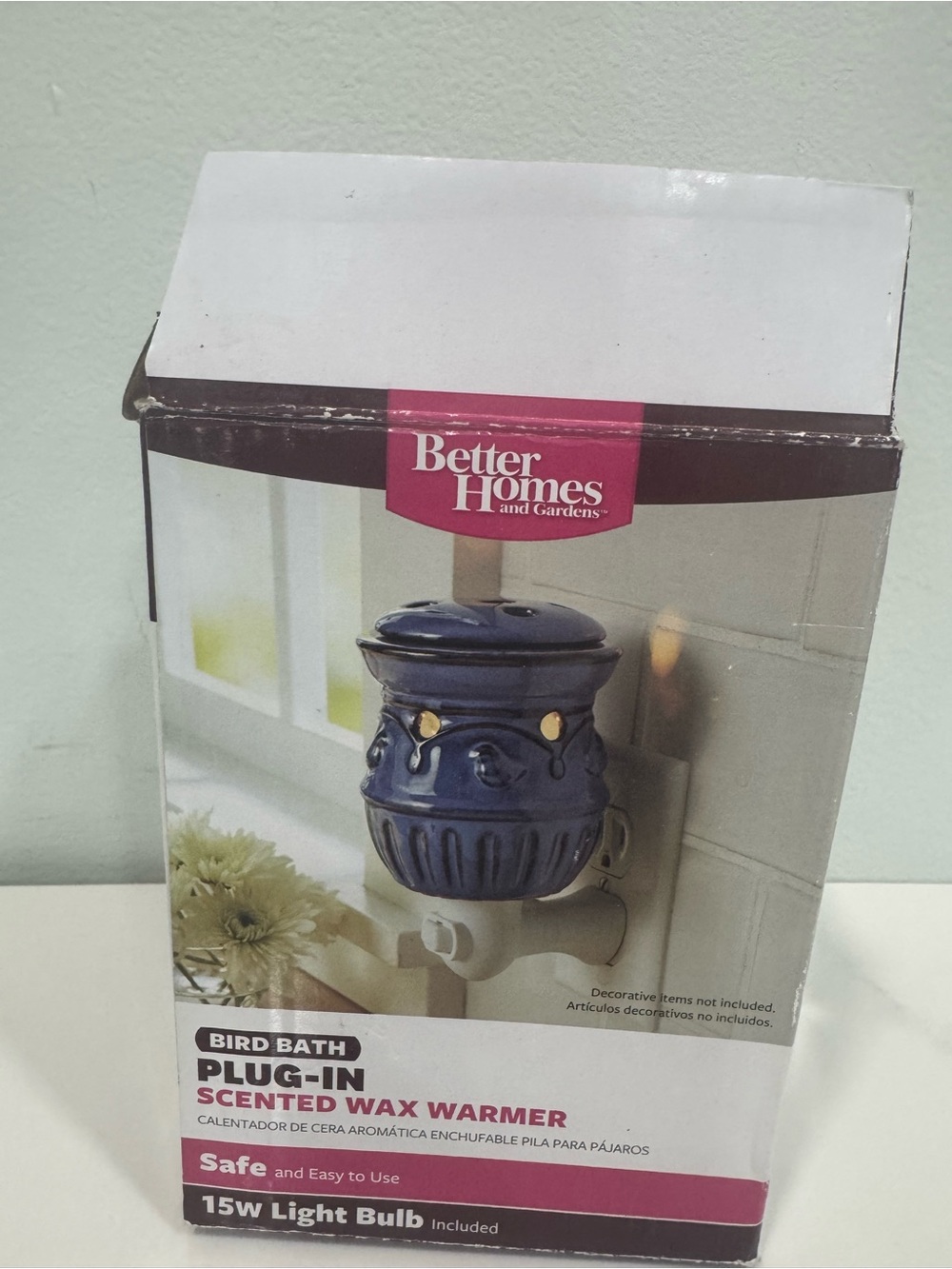 Better Homes And Gardens White and Pink Ceramic Plug-In Warmer Box
